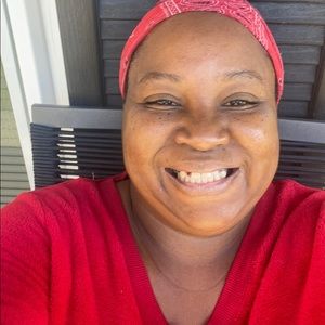 Meet your Posher, Robecca